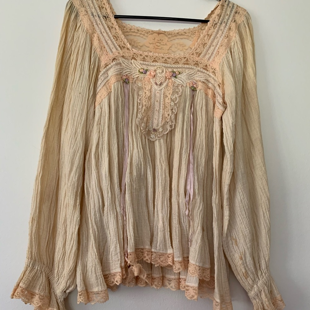 Lovely wildflower boho top